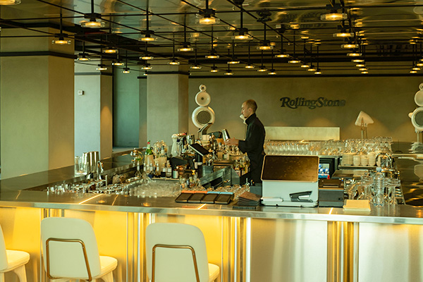 როლინგ სთოუნ ბარი